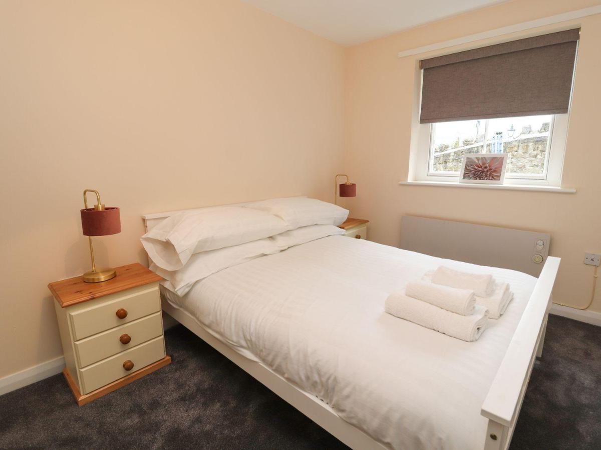 Memorial Building Apartment Рутин Екстериор снимка